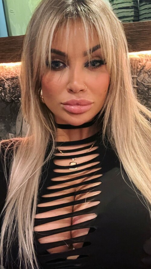 Adrianna Śledź | Flychnelle Nude Leaked Onlyfans Photo Adrianna Śledź | Flychnelle Nude Leaked Onlyfans Photo