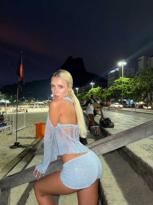 Snaptik.app_74633837718872425182c2289771cc1060b8.jpg
