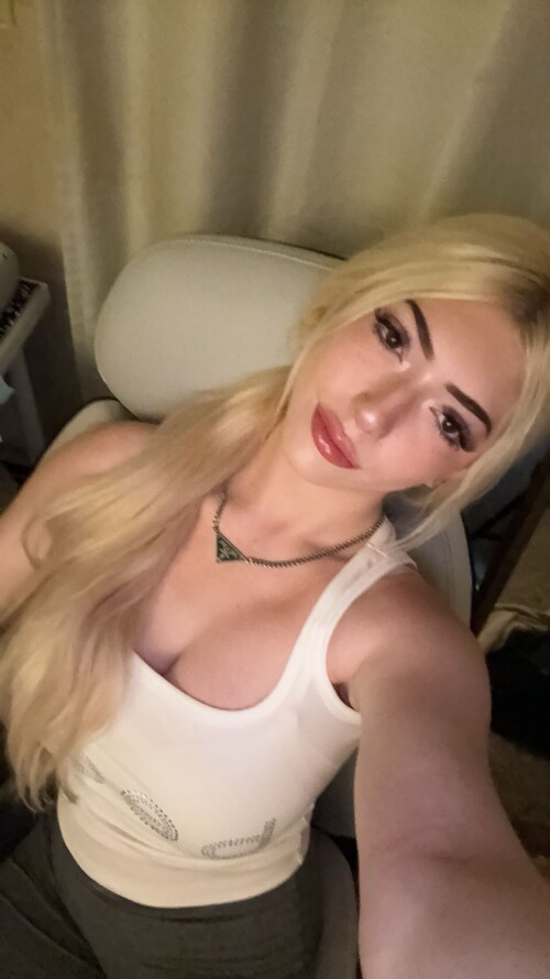 Solyptube_View-this-Snap-from-Barbie-Jackie-on-Snapchat-3004492257fba8578.jpg