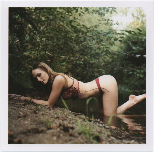 SunnieJones_The_River_17a3a9b1c755c5ae72.jpg