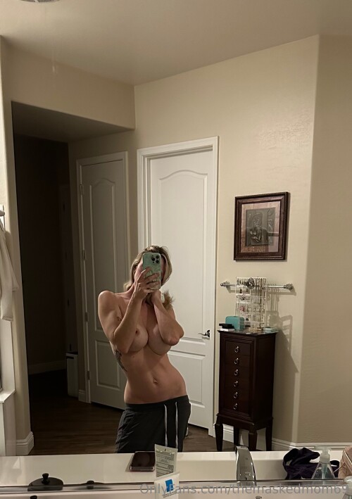themaskedmom69 | realmrsmolly | themaskedmomvip | The_Masked_Mom Nude Leaked Onlyfans Photo themaskedmom69 | realmrsmolly | themaskedmomvip | The_Masked_Mom Nude Leaked Onlyfans Photo