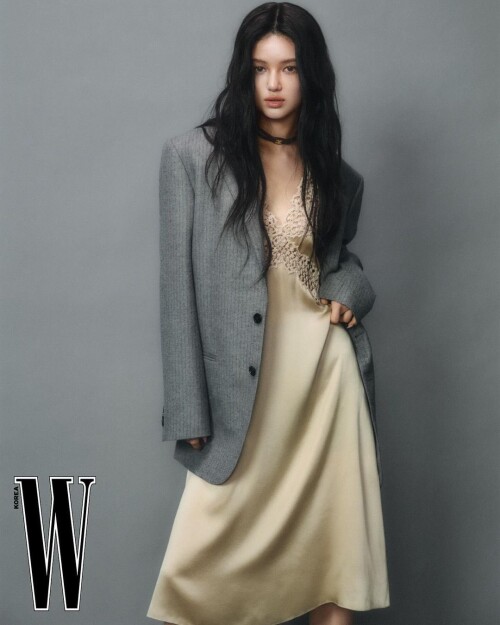 W-KOREA-2024-Ap138-3c0469ff78abf5deb.md.jpg