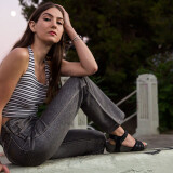WeyesBlood_1440x720_Crop82bd07161fe9337e
