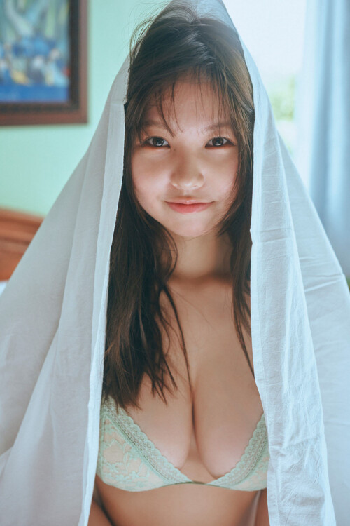 YUZUYMW38_272c53cbd6790de3c7.md.jpg