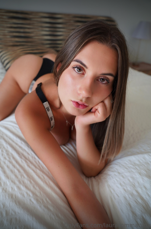 Laura Sommaruga Nude Leaked Onlyfans Photo Laura Sommaruga Nude Leaked Onlyfans Photo