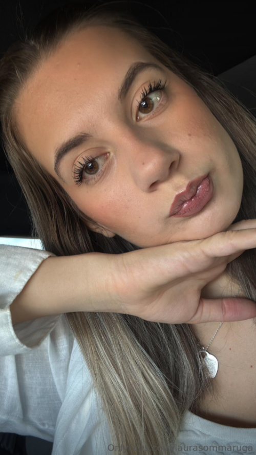 Laura Sommaruga Nude Leaked Onlyfans Photo Laura Sommaruga Nude Leaked Onlyfans Photo