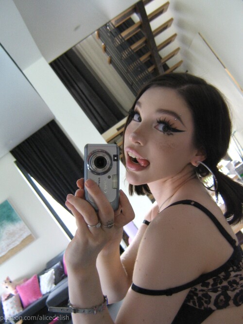 Alice Delish Nude Leaked Onlyfans Photo Alice Delish Nude Leaked Onlyfans Photo