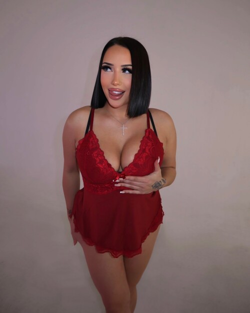 _kathyroseee_1733530243_3517429078652320593_6203024225449403295330f8171.jpg