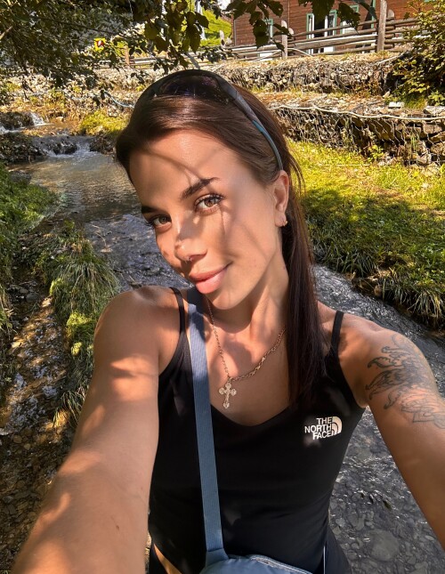 _scarlettandrsn_6290787355fd981e3a.jpg