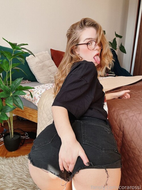YourCoraRossi / Cora Rossi / cora18559ros Nude Leaked Onlyfans Photo YourCoraRossi / Cora Rossi / cora18559ros Nude Leaked Onlyfans Photo