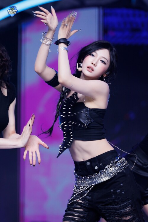 aespa_49794e01704a94a889.md.jpg