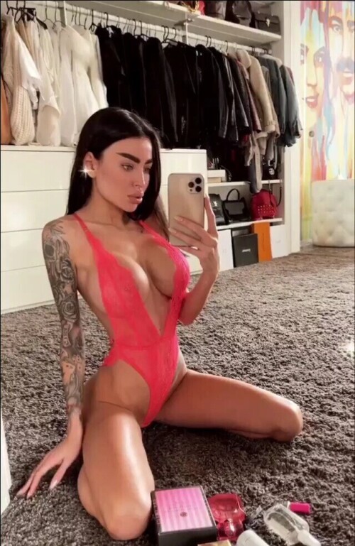 Alena Omovych Nude Leaked Onlyfans Photo