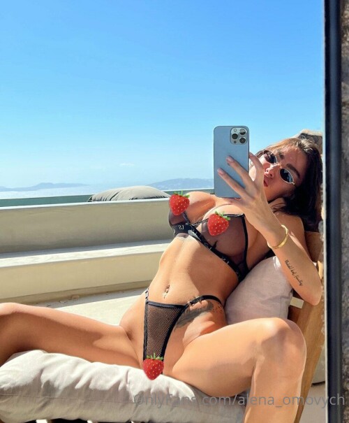 Alena Omovych Nude Leaked Onlyfans Photo