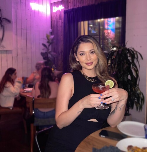 alixbabii_1689461940_3147757359023925631_183516839d393b7914c6e41f.jpg