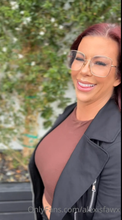 Alexis Fawx / alexisfawx Nude Leaked Onlyfans Photo Alexis Fawx / alexisfawx Nude Leaked Onlyfans Photo