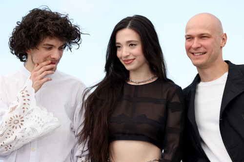 anora-photocall-03c4fb5db62350143f.md.jpg