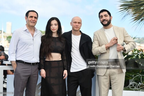 anora-photocall-0837404feed3549287.md.jpg