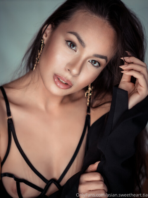 asian.sweetheart.tia Nude Leaked Onlyfans Photo asian.sweetheart.tia Nude Leaked Onlyfans Photo
