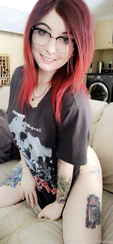 Lizzi Blake Nude Leaked Onlyfans Photo Lizzi Blake Nude Leaked Onlyfans Photo