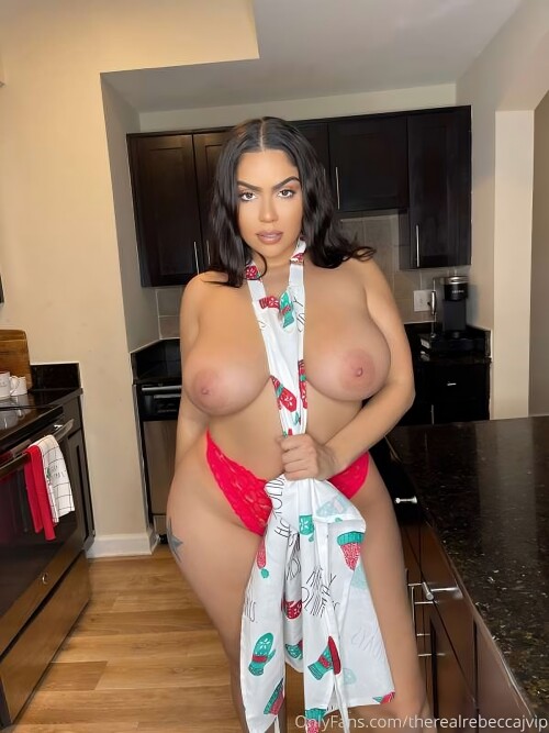TheRealRebeccaJ | sm00ches Nude Leaked Onlyfans Photo TheRealRebeccaJ | sm00ches Nude Leaked Onlyfans Photo