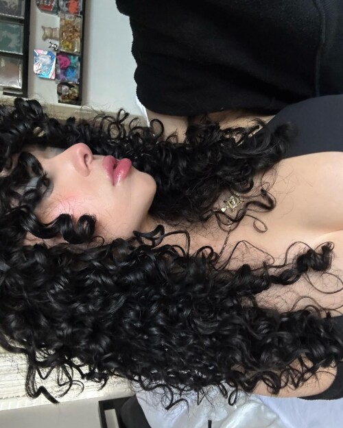 briannagutz__2025-05-28T211458.000Z_2f90436010bbb68a5.jpg