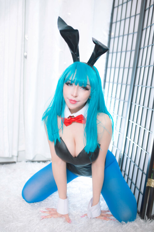 Roxyfoxycos Nude Leaked Onlyfans Photo