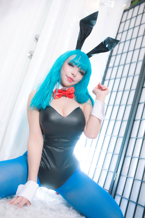 Roxyfoxycos Nude Leaked Onlyfans Photo