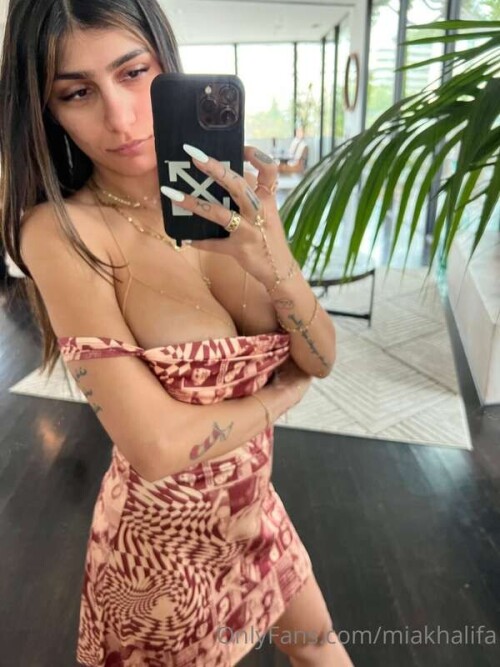Mia Khalifa Nude Leaked Onlyfans Photo