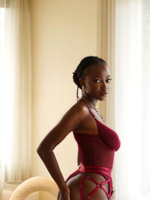 callme__sephy---DLUNmXxoTK5---8---2025-06-25a1323826545796b1.jpg