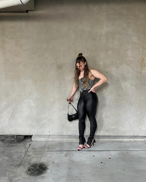 coraashleyy_1715987266_3370267919633988764_30078837728a0e46d4ae546c.md.jpg
