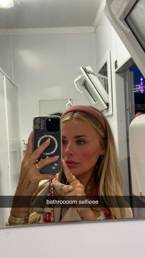 corinnakopf---RDownload12613cc5b02a050e.md.jpg