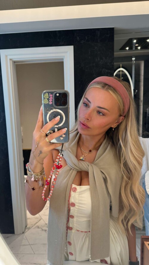 corinnakopf---RDownload2acc6716c01296df.md.jpg