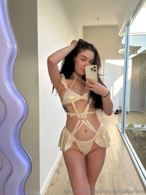 Audrey & Sadie Nude Leaked Onlyfans Photo Audrey & Sadie Nude Leaked Onlyfans Photo