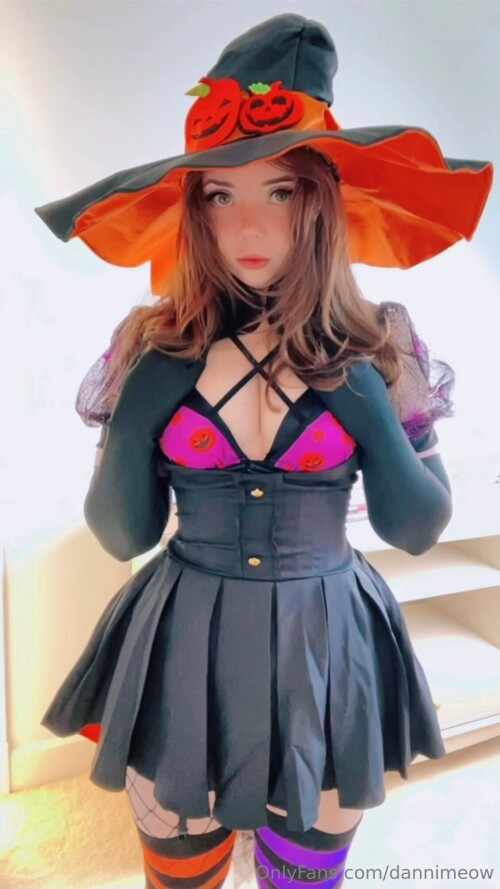 Danni Meow (Phatcatsama/dannimeow) Nude Leaked Onlyfans Photo Danni Meow (Phatcatsama/dannimeow) Nude Leaked Onlyfans Photo