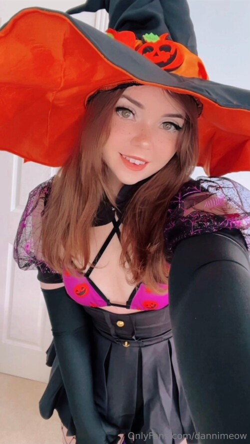 Danni Meow (Phatcatsama/dannimeow) Nude Leaked Onlyfans Photo Danni Meow (Phatcatsama/dannimeow) Nude Leaked Onlyfans Photo