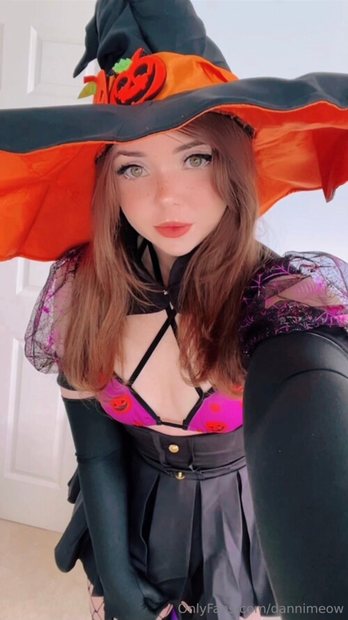 Danni Meow (Phatcatsama/dannimeow) Nude Leaked Onlyfans Photo Danni Meow (Phatcatsama/dannimeow) Nude Leaked Onlyfans Photo