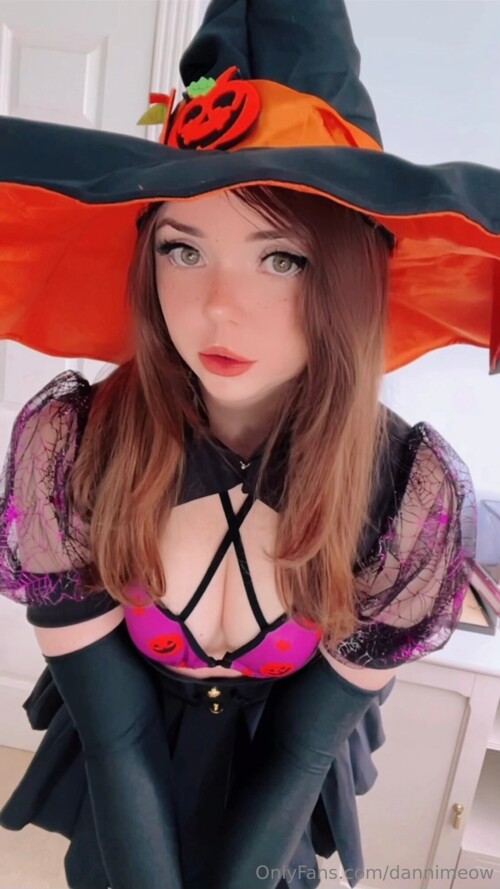 Danni Meow (Phatcatsama/dannimeow) Nude Leaked Onlyfans Photo Danni Meow (Phatcatsama/dannimeow) Nude Leaked Onlyfans Photo