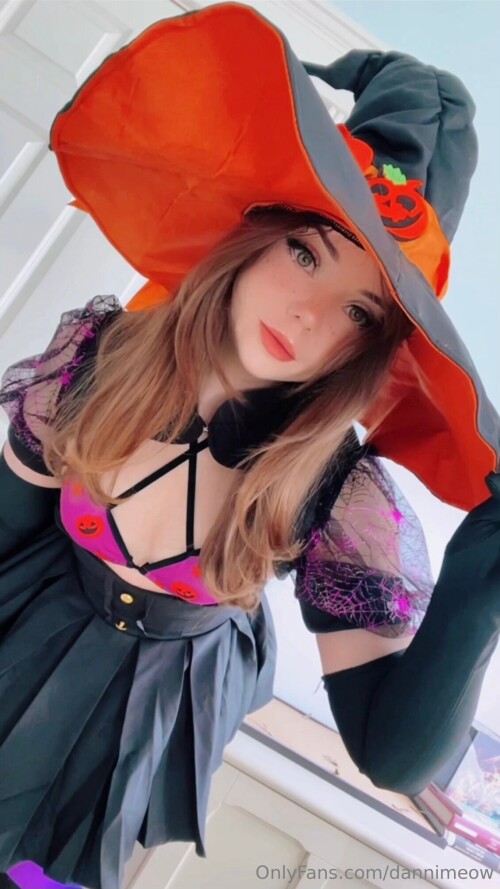 Danni Meow (Phatcatsama/dannimeow) Nude Leaked Onlyfans Photo Danni Meow (Phatcatsama/dannimeow) Nude Leaked Onlyfans Photo