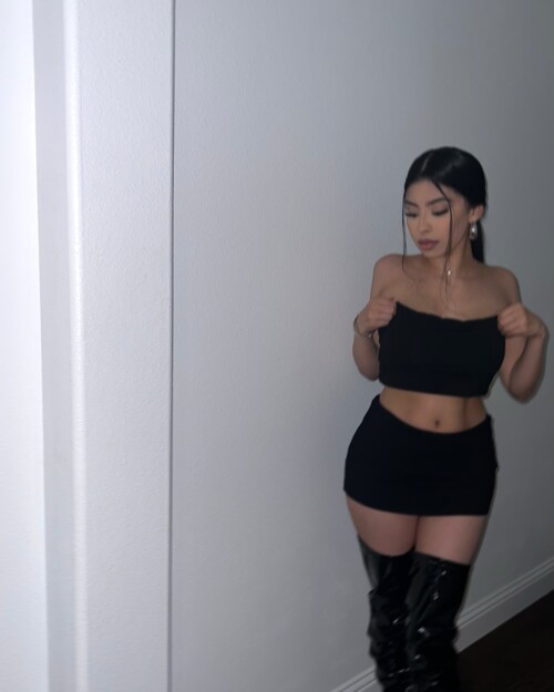 dayzevana / xxxdayze Nude Leaked Onlyfans Photo dayzevana / xxxdayze Nude Leaked Onlyfans Photo