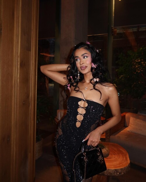 diya.pandeyyy-20240420_115953-307738899032f698d2676f81bc.md.jpg