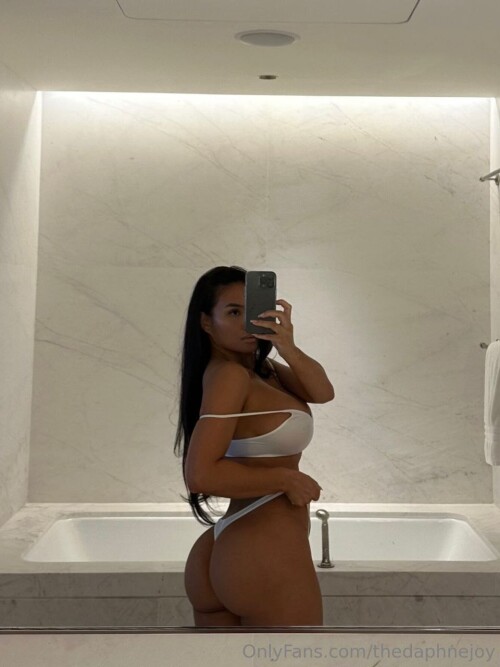DaphneJoy Nude Leaked Onlyfans Photo DaphneJoy Nude Leaked Onlyfans Photo