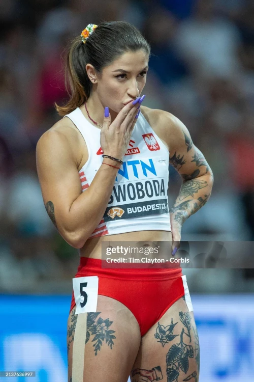 ewa-swoboda-polish-sprinter-v0-qk6ckb2wymgd1783a94a31e4b9ae4.md.webp