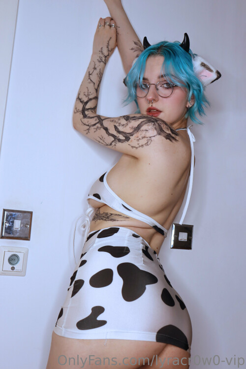 Lyra Crow | lyracr0w0 Nude Leaked Onlyfans Photo Lyra Crow | lyracr0w0 Nude Leaked Onlyfans Photo