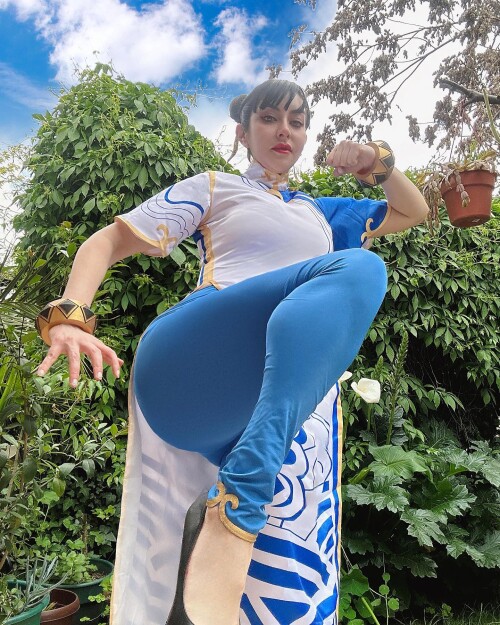 fabibiworldcosplay_32201842246693581887afdcbce98077349.jpg
