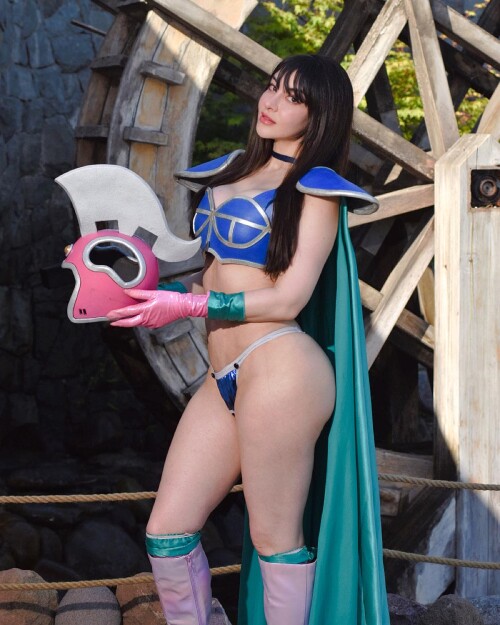 fabibiworldcosplay_32475721447826588093682281588a07d11.jpg
