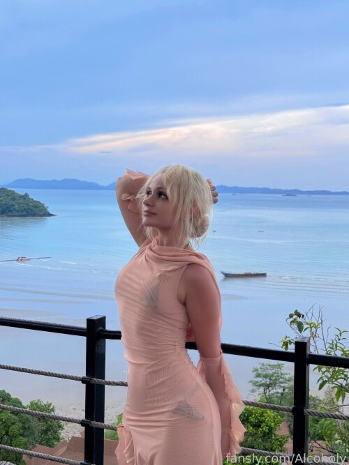 Alcololi (Alcoholy) Nude Leaked Onlyfans Photo Alcololi (Alcoholy) Nude Leaked Onlyfans Photo