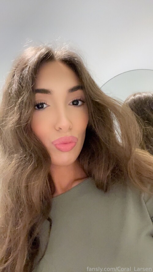 Coral Larsen Nude Leaked Onlyfans Photo Coral Larsen Nude Leaked Onlyfans Photo