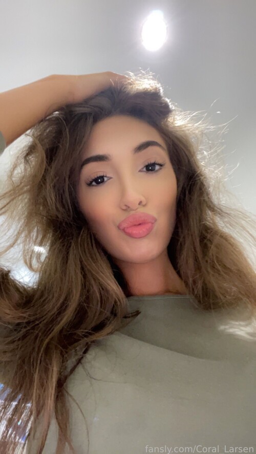 Coral Larsen Nude Leaked Onlyfans Photo Coral Larsen Nude Leaked Onlyfans Photo