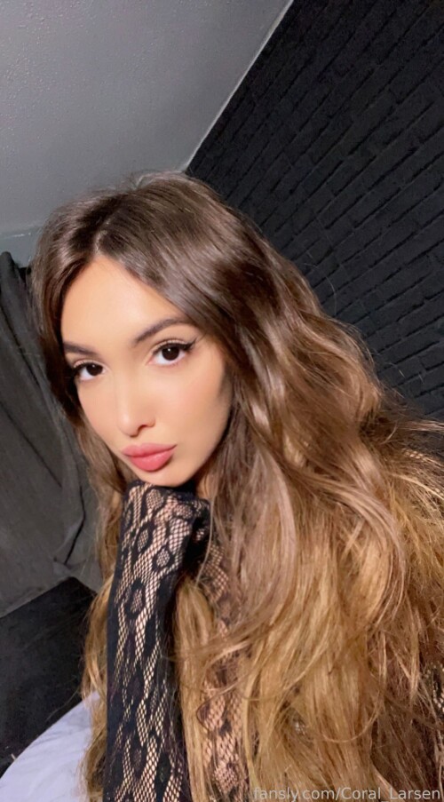 Coral Larsen Nude Leaked Onlyfans Photo Coral Larsen Nude Leaked Onlyfans Photo