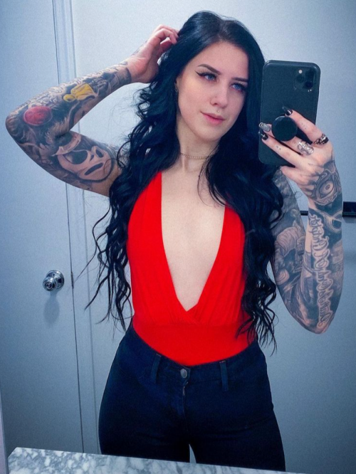 MsKILLIONAIRE / Casey Nude Leaked Onlyfans Photo MsKILLIONAIRE / Casey Nude Leaked Onlyfans Photo